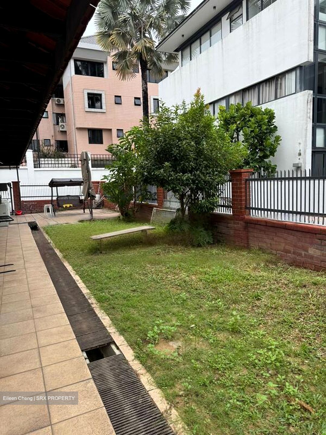 Glasgow Road (D19), Terrace #478003541